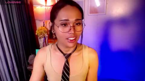 Snapshot of peakaboo_xx chatting on July 27, 4:52 am Angel Creamdensada online show from July 27, 4:52 am