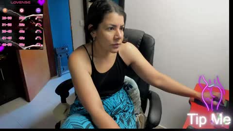 Tangerine Penaut online show from April 12, 9:53 pm