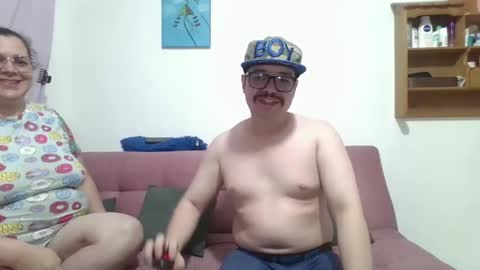 pecadodulce online show from January 4, 1:31 am