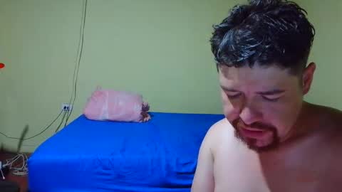 pecadodulce online show from April 12, 9:09 pm