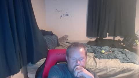 pecker40 online show from May 18, 2:18 am