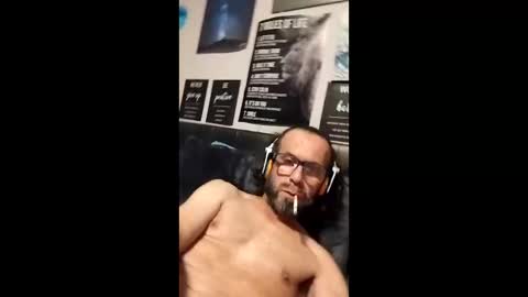 pedrocoelhopio online show from May 25, 9:21 pm
