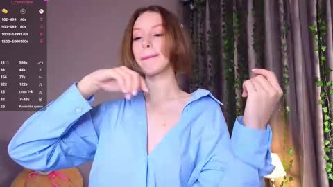 Snapshot of peek_in_my_window chatting on February 15, 1:16 pm tony online show from February 15, 1:16 pm