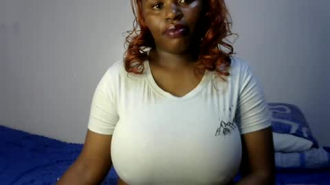 Snapshot of peekyshams chatting on July 2, 5:35 am peekyshams online show from July 2, 5:35 am