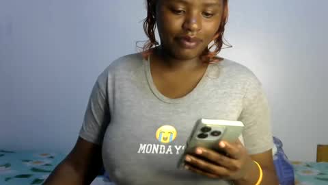 Snapshot of peekyshams chatting on July 20, 1:42 am peekyshams online show from July 20, 1:42 am