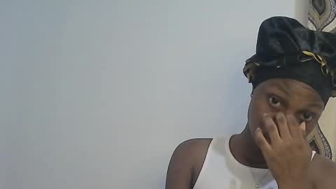 Lizzy online show from September 13, 11:10 am