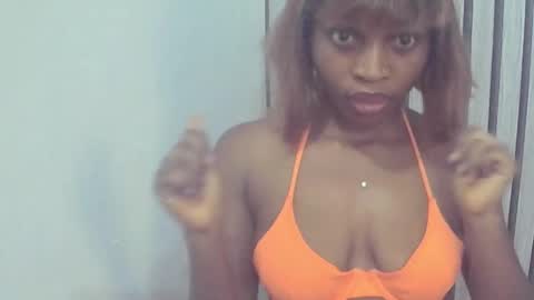 Lizzy online show from October 10, 1:59 am