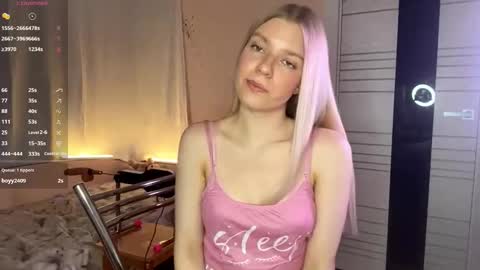 Mary online show from November 9, 2:15 pm