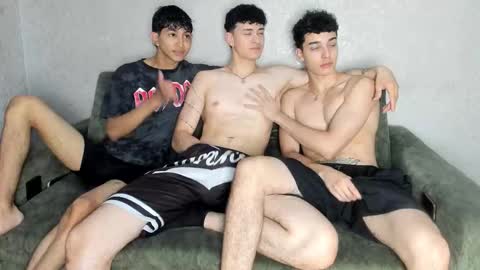 CAIN-19  ALLEN-18 RONALD-18 AUSTIN-18 MOD DANTE online show from March 23, 7:18 pm