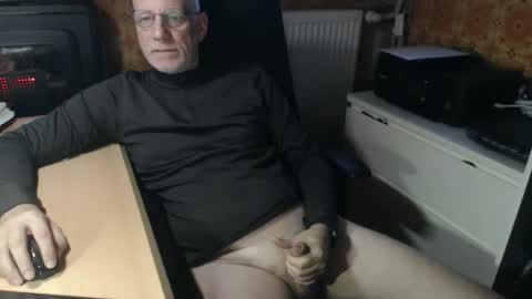 Pemue65 online show from December 16, 7:24 am