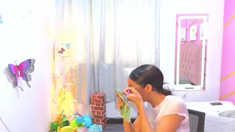 peneelopeecute online show from January 10, 7:59 pm