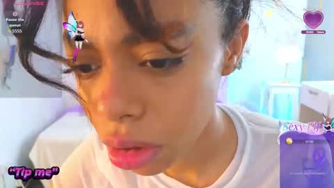 peneelopeecute online show from April 24, 9:12 am