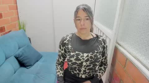 Penelope online show from April 17, 7:17 pm