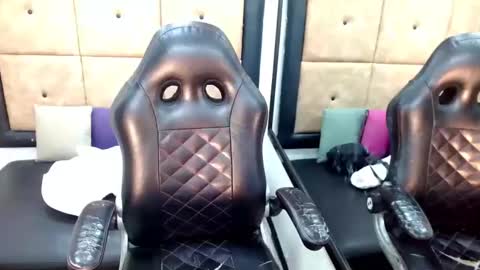 Penelopee Rouse online show from November 13, 2:16 pm