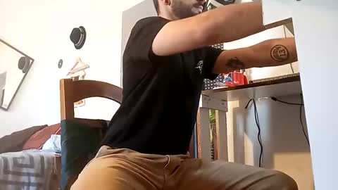 penesvoladores92 online show from November 18, 3:27 pm