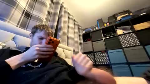 Snapshot of penguin666778 chatting on December 22, 7:22 pm Penguin online show from December 22, 7:22 pm