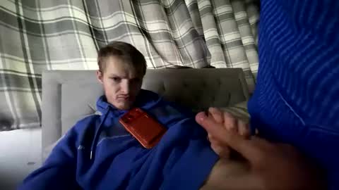 Snapshot of penguin666778 chatting on January 15, 3:27 pm Penguin online show from January 15, 3:27 pm