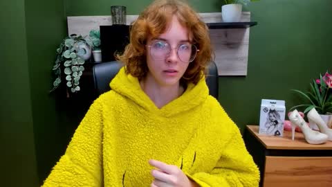 Snapshot of penny_lust chatting on October 17, 5:32 am Penny online show from October 17, 5:32 am