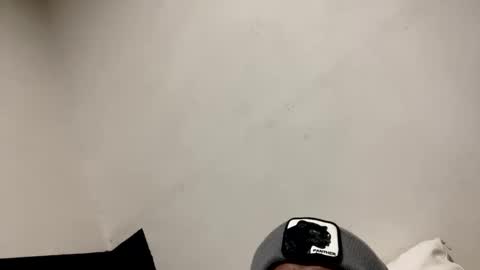 Snapshot of pepes939 chatting on December 7, 8:22 am pepe39 online show from December 7, 8:22 am