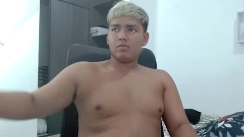 Snapshot of percibal_junior1 chatting on January 15, 2:38 am percibal_junior1 online show from January 15, 2:38 am