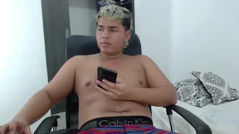 Snapshot of percibal_junior1 chatting on February 10, 5:14 am percibal_junior1 online show from February 10, 5:14 am