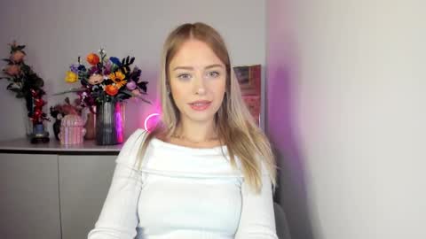 Snapshot of perfectxcindy chatting on October 8, 5:38 am Cindy online show from October 8, 5:38 am
