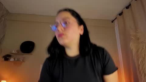 Marie online show from March 5, 11:06 am