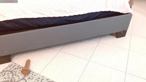 Persefone  online show from April 11, 7:45 am