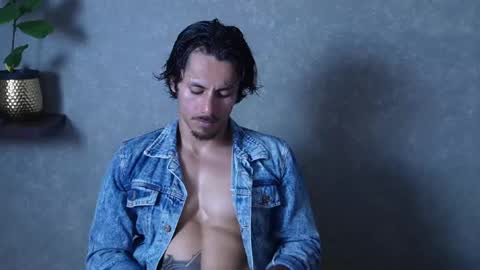 Snapshot of perseoo_88 chatting on May 29, 7:45 pm andres online show from May 29, 7:45 pm
