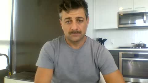 persianprince546 online show from May 27, 4:37 pm