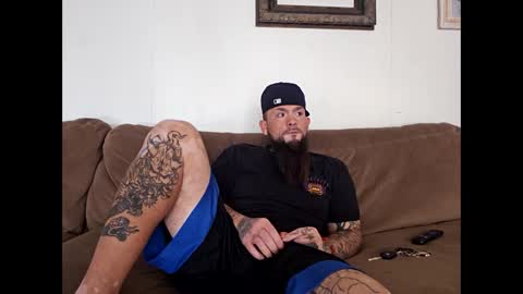 AKA perverted Step Daddy online show from December 28, 3:37 pm