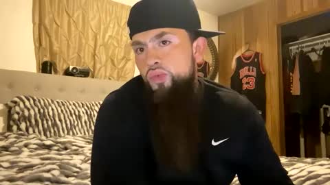 AKA perverted Step Daddy online show from January 8, 6:09 am