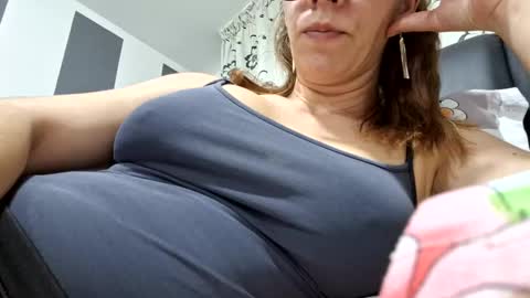 Lisa -  online show from January 18, 2:55 pm