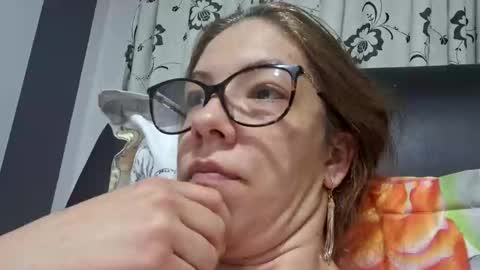 Lisa -  online show from February 22, 7:58 pm