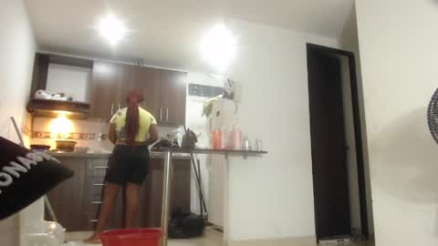 kamila online show from April 7, 2:01 am