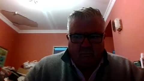 pete112991 online show from April 27, 7:12 pm