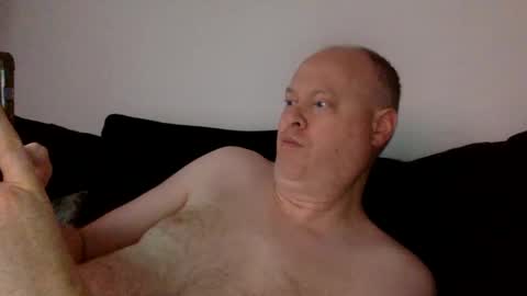 Snapshot of pete_crewe chatting on November 12, 9:10 am pete_crewe online show from November 12, 9:10 am