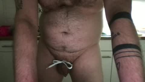 Snapshot of peteboy05 chatting on February 14, 5:51 am Pete online show from February 14, 5:51 am