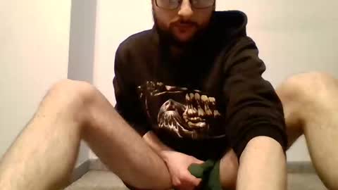 Snapshot of peter574321 chatting on April 18, 7:18 pm peter574321 online show from April 18, 7:18 pm