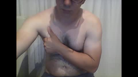 Snapshot of peter_7776 chatting on December 15, 11:12 am peter online show from December 15, 11:12 am