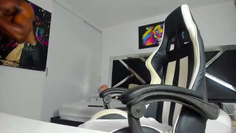 PeterColeman online show from December 20, 2:19 am