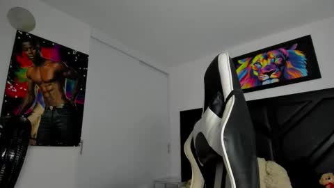 PeterColeman online show from November 2, 10:12 pm