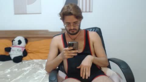 FELIPE online show from November 3, 10:53 pm