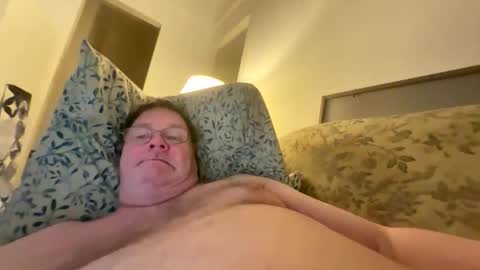 Snapshot of petersonkent6745 chatting on March 19, 5:11 am petersonkent6745 online show from March 19, 5:11 am