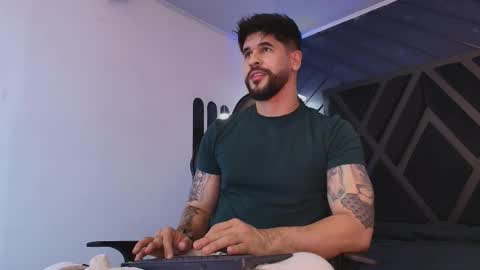 PETES EVANS new account online show from March 30, 11:17 pm