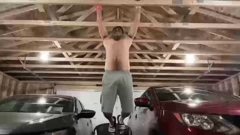 Snapshot of peteypete204 chatting on October 20, 11:32 am peteypete204 online show from October 20, 11:32 am