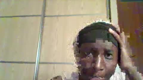 Snapshot of petite_ariana chatting on February 3, 6:35 pm ariana online show from February 3, 6:35 pm