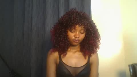 Bad gurl Riri online show from December 2, 8:08 am