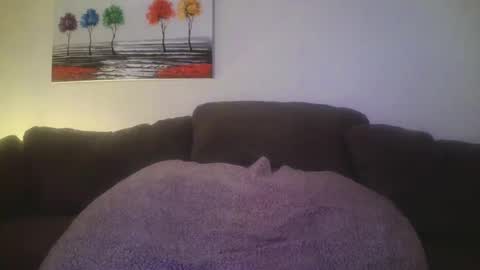 Snapshot of petite_treat_ chatting on February 1, 11:54 am petite treat online show from February 1, 11:54 am