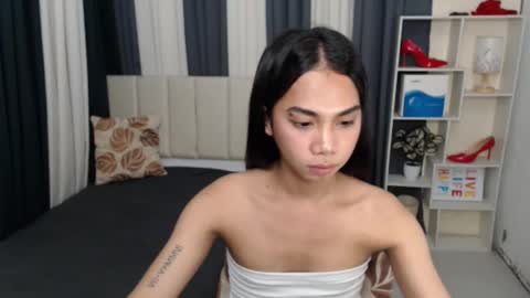 Yukie online show from November 26, 6:36 am